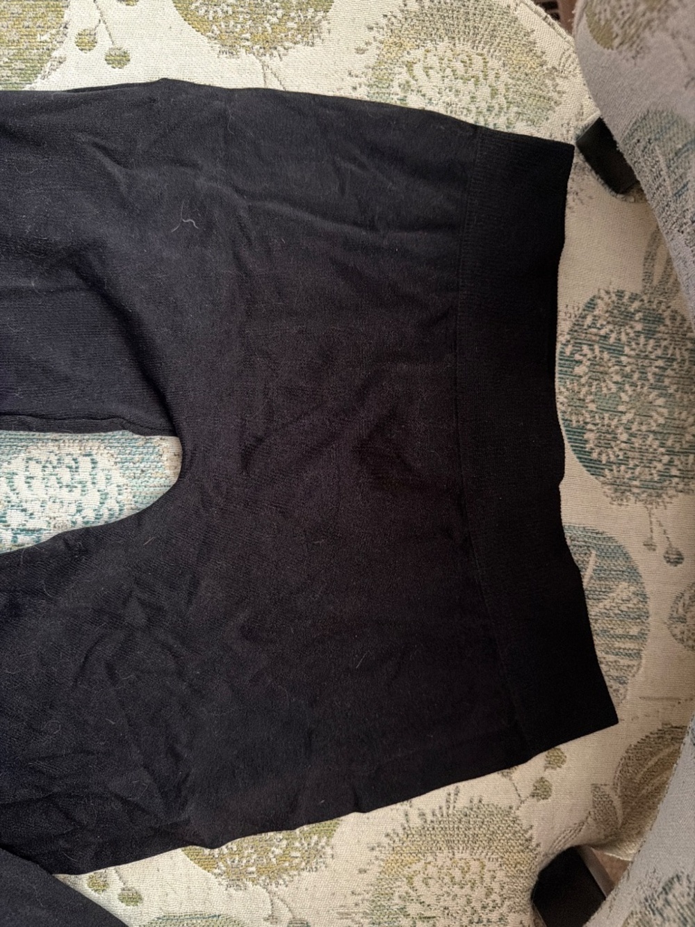 Le Chateau cropped black tights - size L/XL - Picture 2 of 7